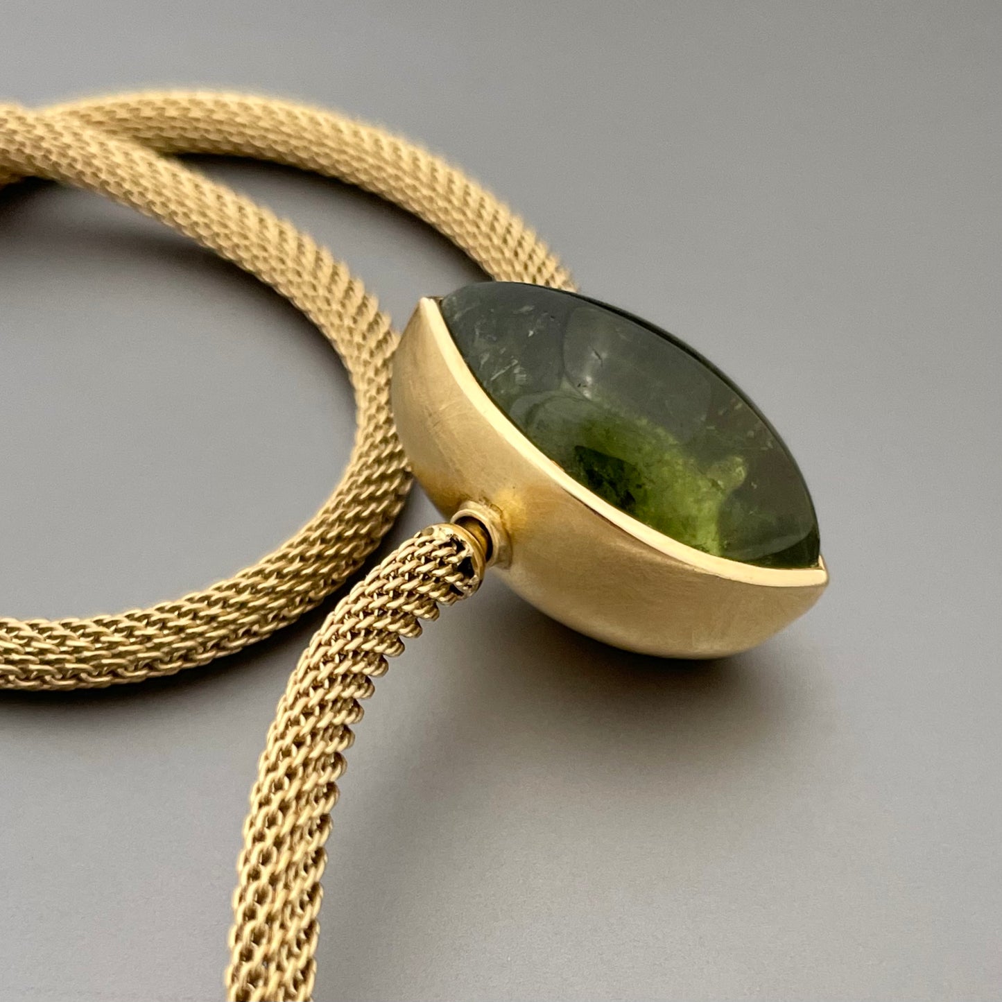 18k and Green Tourmaline Vario Clasp