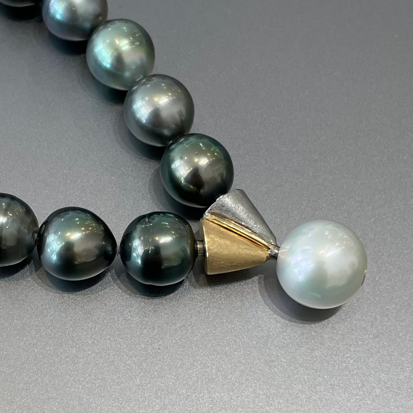 14mm White Freshwater Pearl Vario Clasp
