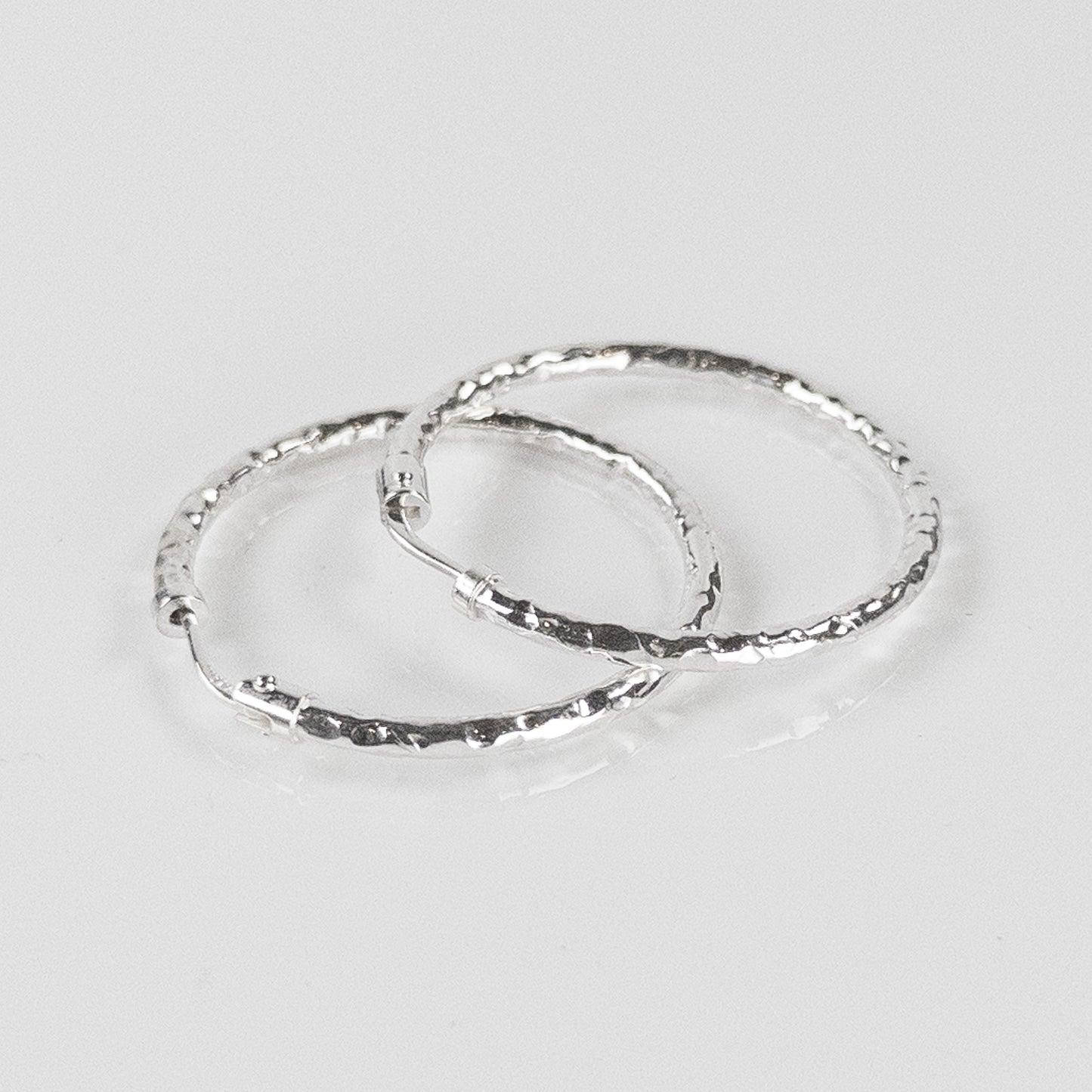 SOHO Hammered Sterling Silver Classic Hoop Earrings (Small)