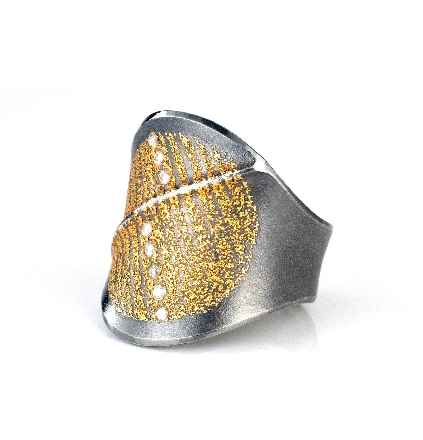 Deco Ring in Sterling Silver, 24k and Diamonds