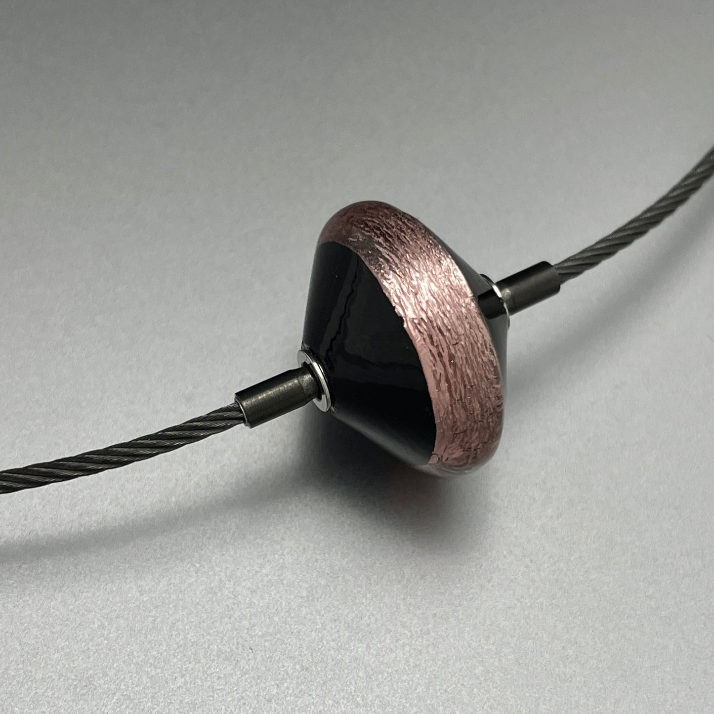 Single Strand Anthracite Wire Neck Cord for Vario System, 16"
