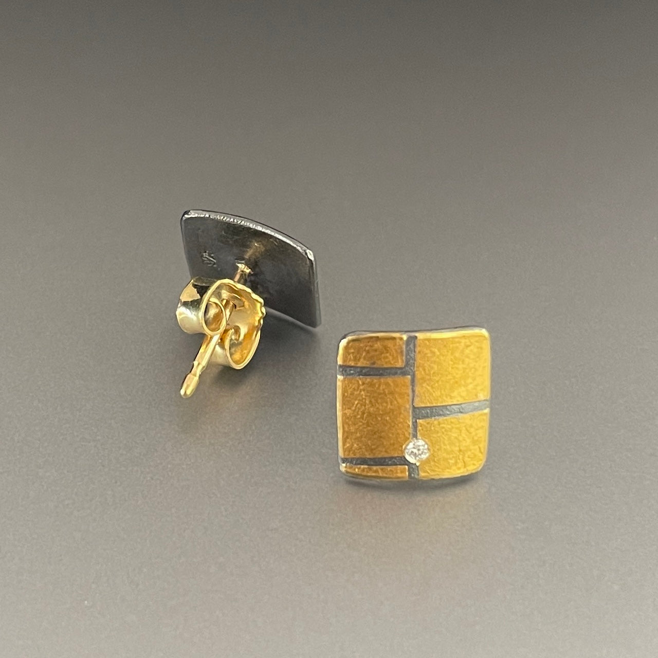Abstract Lines Post Earrings by Atelier Zobel