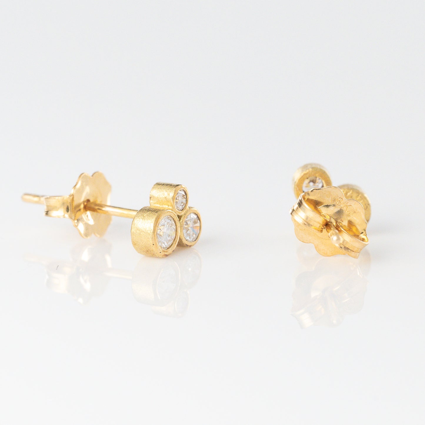 18k Diamond Cluster Stud Earrings