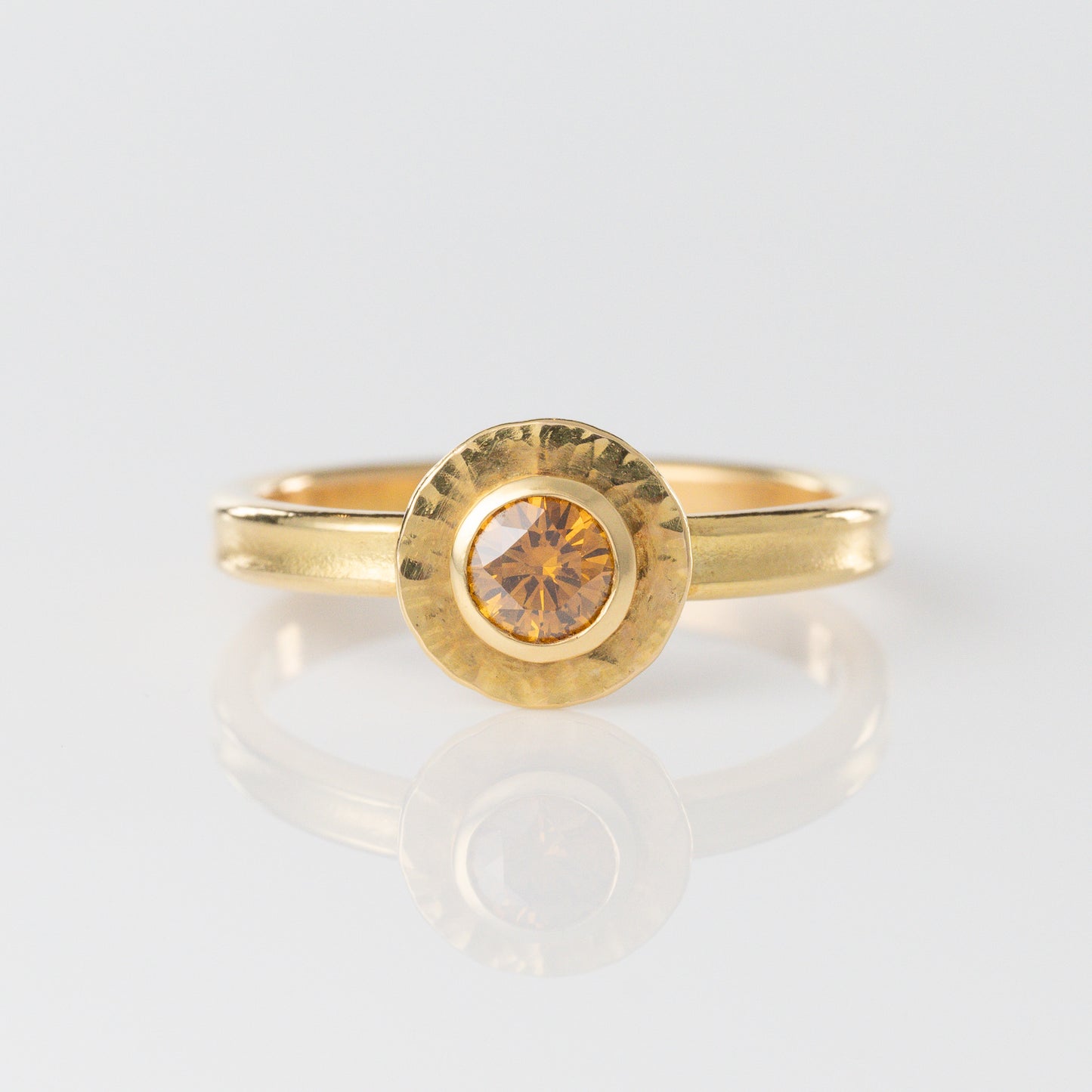 18k & Diamond Hammered Halo Ring