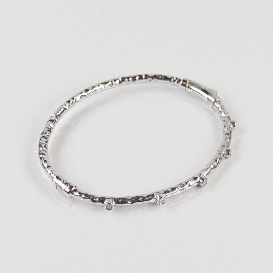 SOHO 3mm Hammered Sterling Silver Bracelet with Diamonds (0.10ctw)