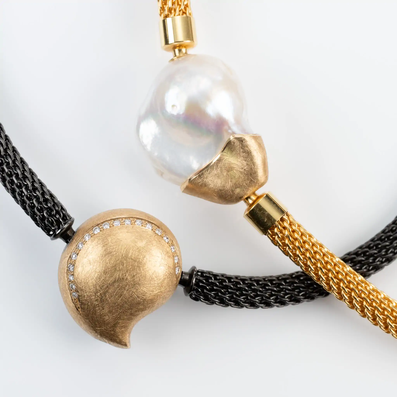 Marcel Roelofs Clasps