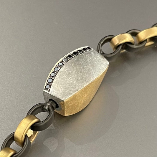 18k & Diamond / Stainless & Black Sapphire Vario Clasp