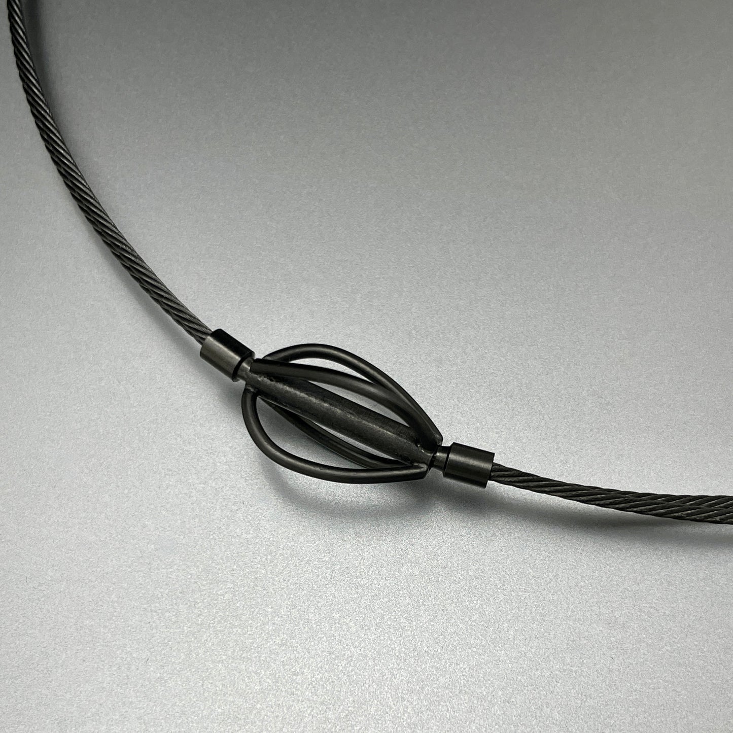 2-Strand Anthracite Wire Neck Cord for Vario System, 17.5"
