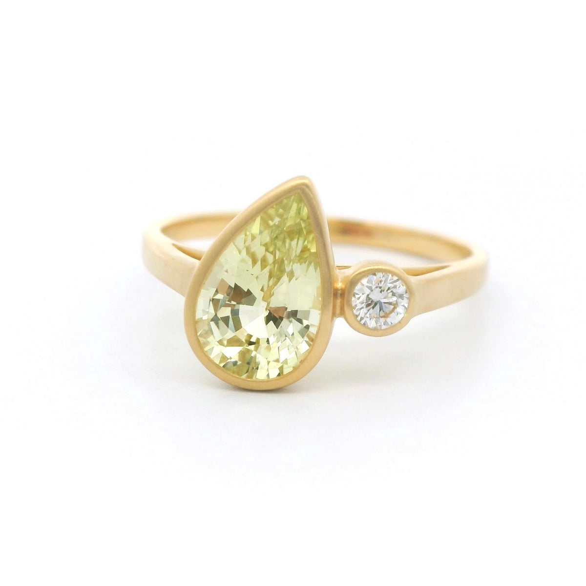 18K Chrysoberyl & Diamond 2-Stone Ring