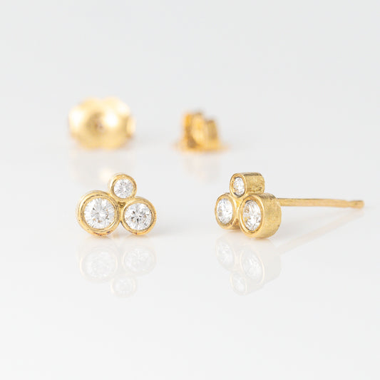 18k Diamond Cluster Stud Earrings