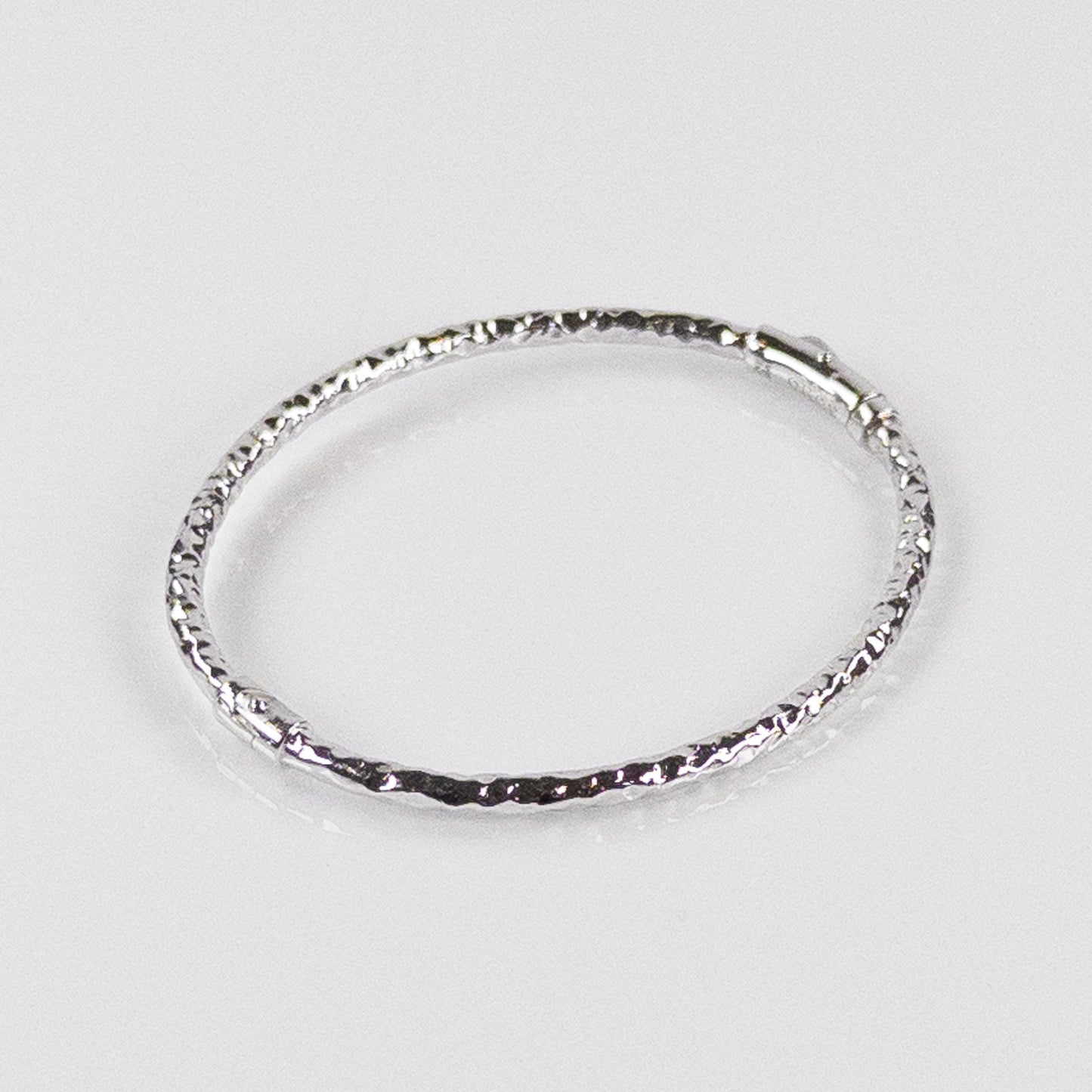 SOHO 3mm Hammered Sterling Silver Bracelet